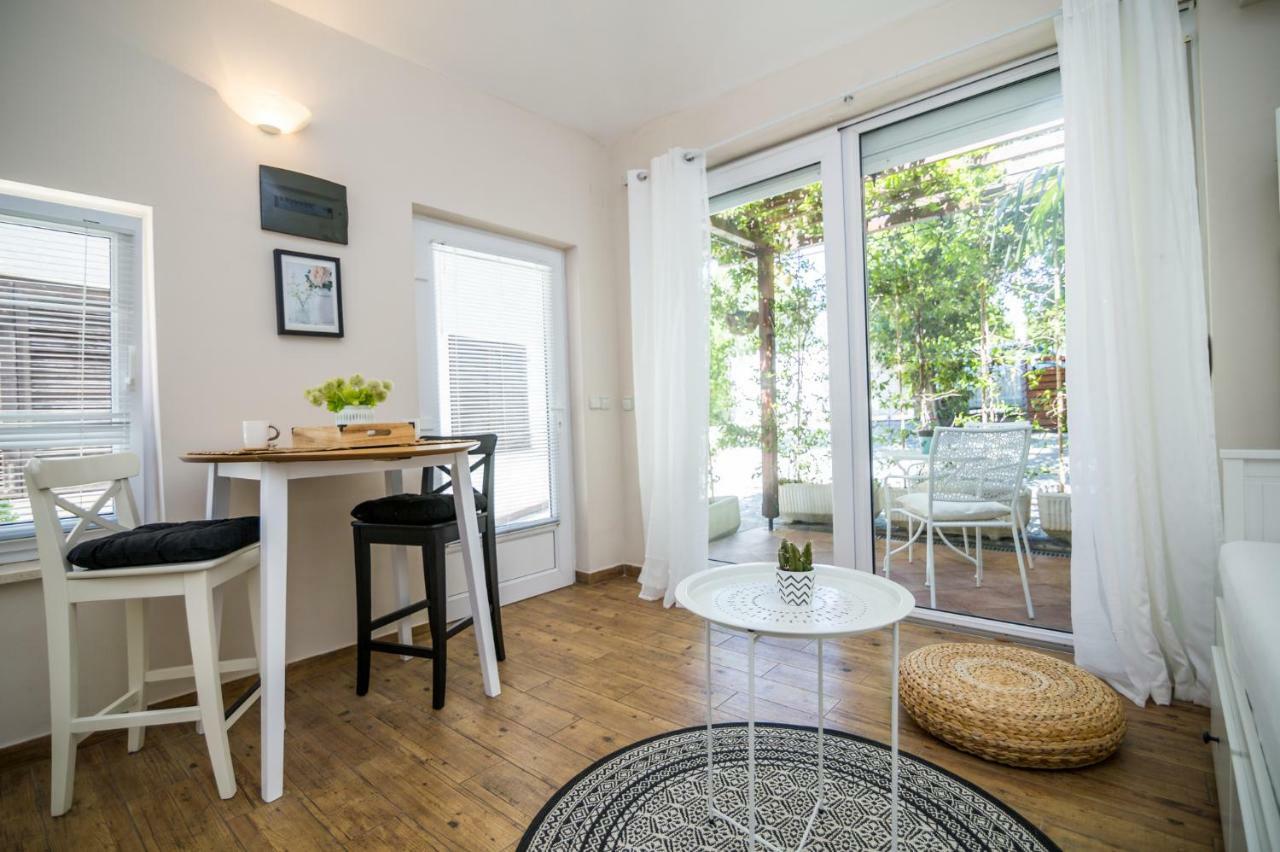 Apartments Terra 비오그라드나모루 외부 사진